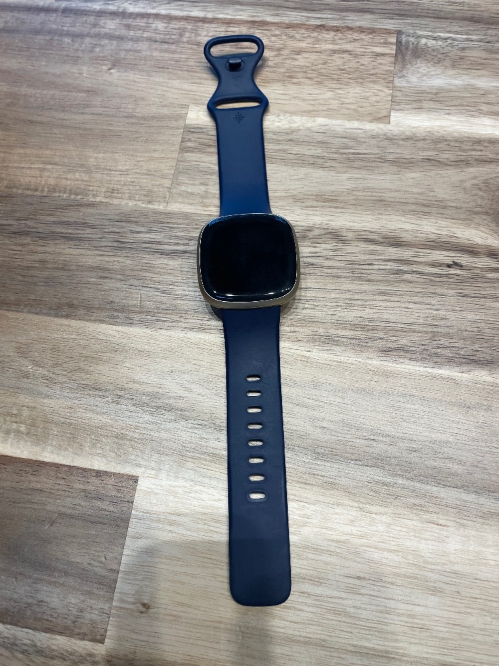 Fitbit Versa 3 – Midnight Blue